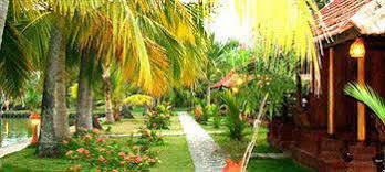 Kondai Lip Hotel Alappuzha Exterior foto
